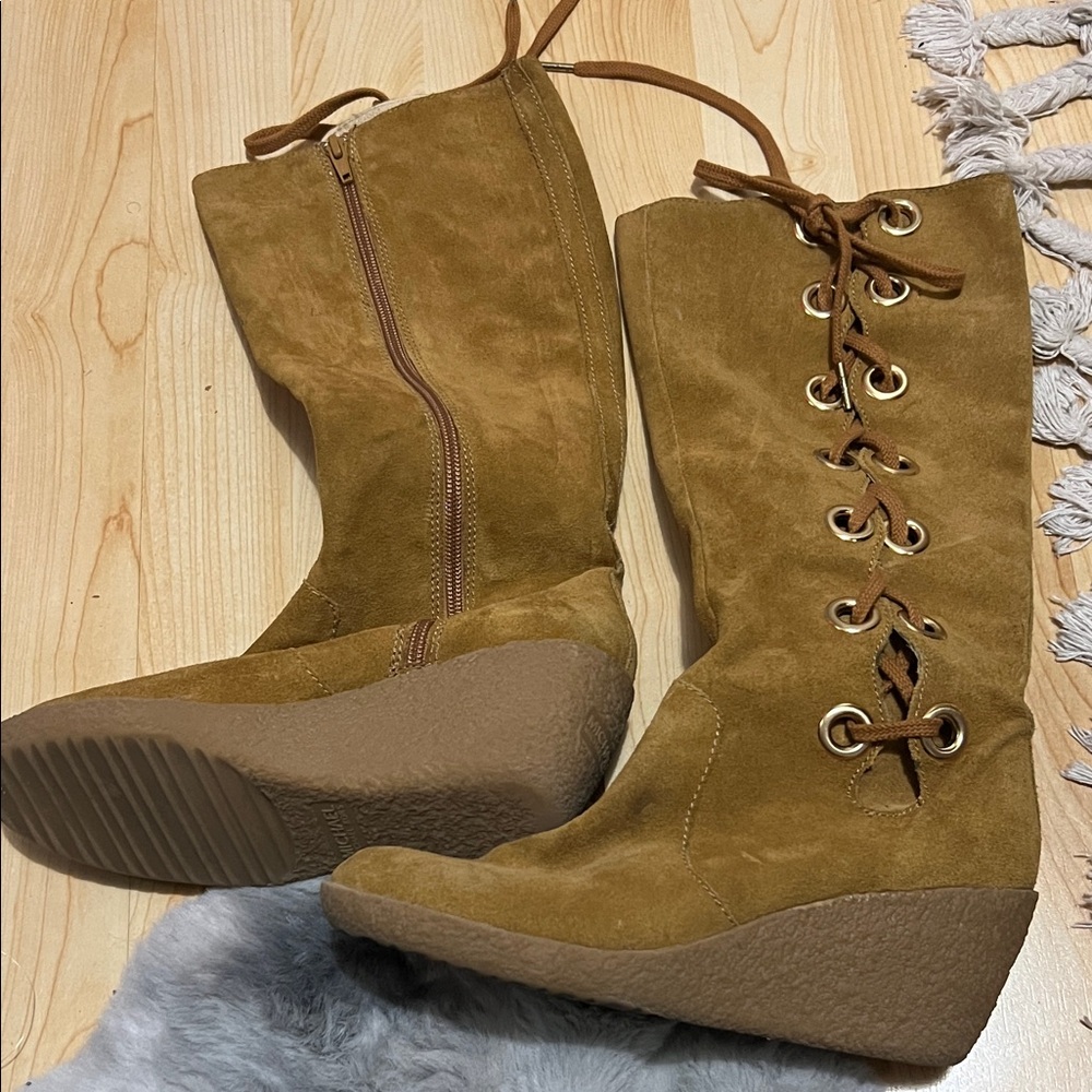 Michael Kors Tan Lace Up Suede Boots